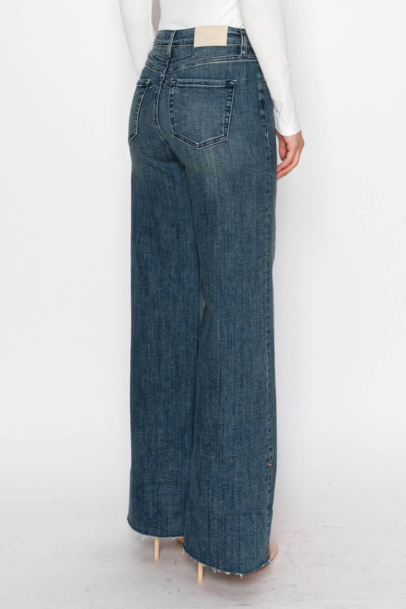 The Vivienne Wide Leg Jean