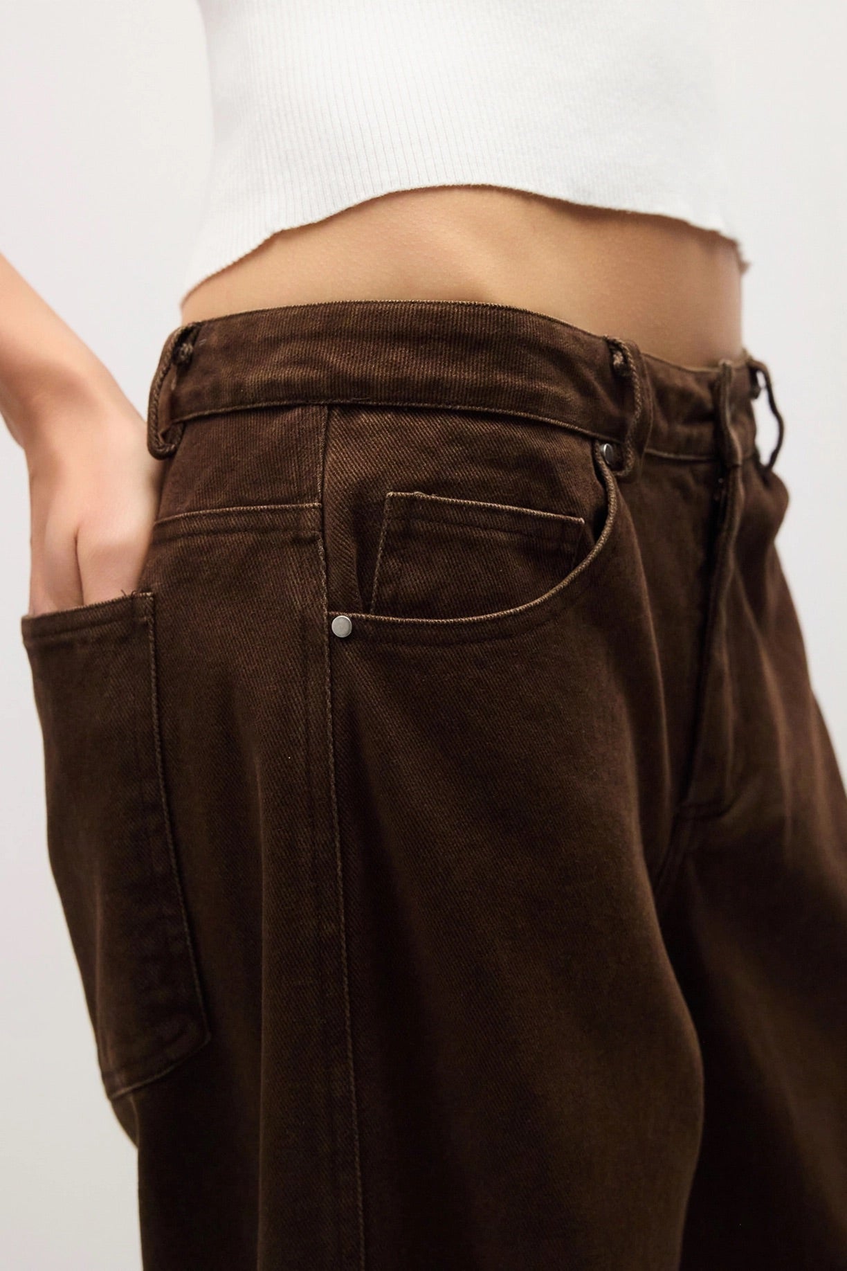 The Vanessa Brown Barrel Pants